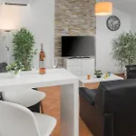 Pet Friendly Home In Porec