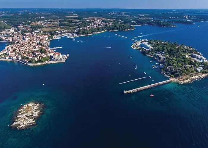 2 Bedroom Awesome In Porec * Montižana